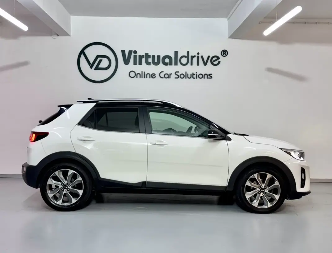Kia Stonic 2019 - 15750 EUR, 68000 km - AUTO.MOTO.pt - 68000km - foto 5 de 60