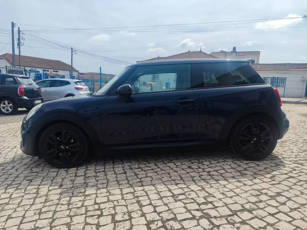 MINI Cooper 2016 - 14900 EUR, 200000 km - AUTO.MOTO.pt - 200000km - foto 3 de 21