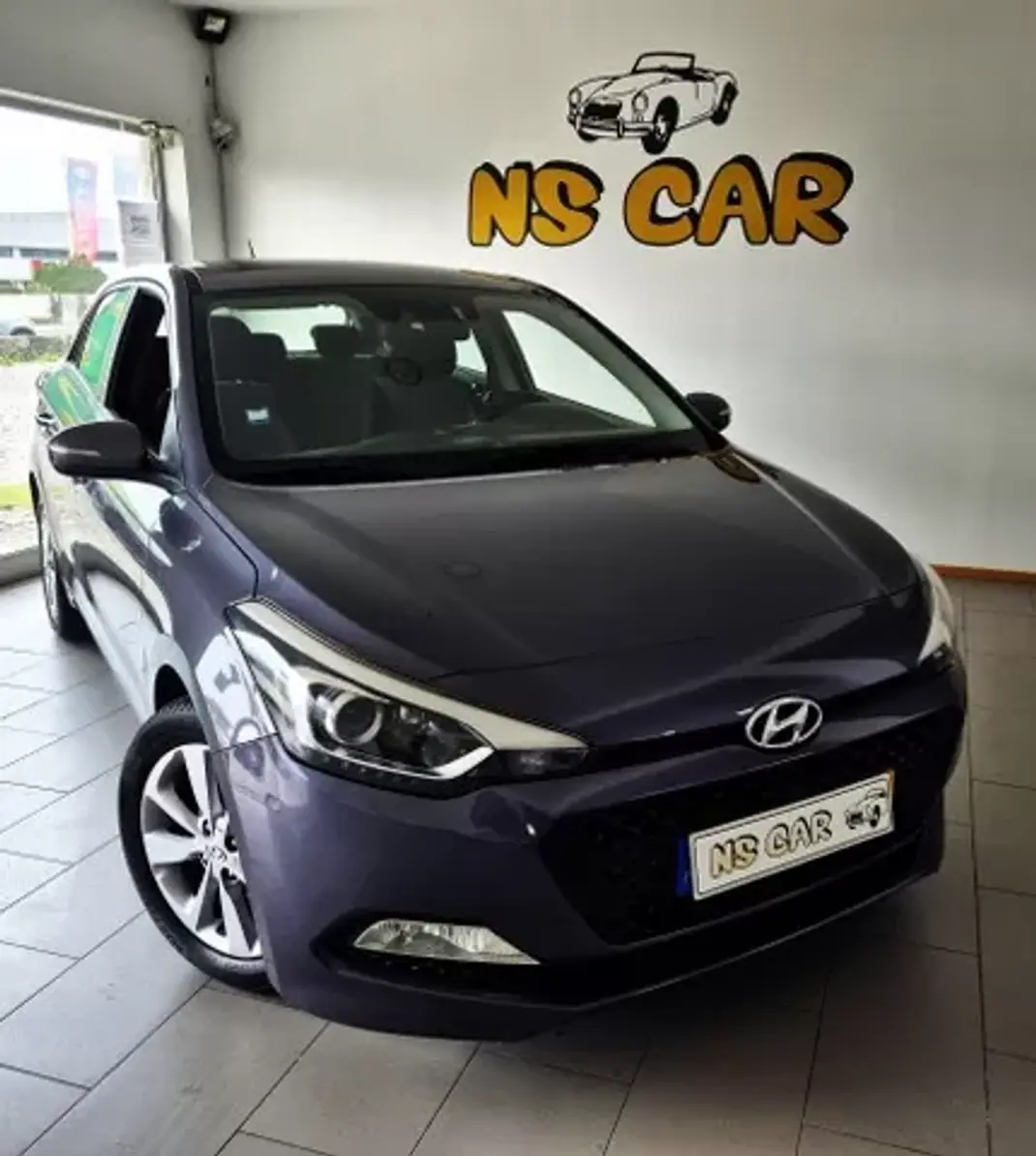 Hyundai i20 2016 - 10850 EUR, 122493 km - AUTO.MOTO.pt - 122493km - foto 1 de 8