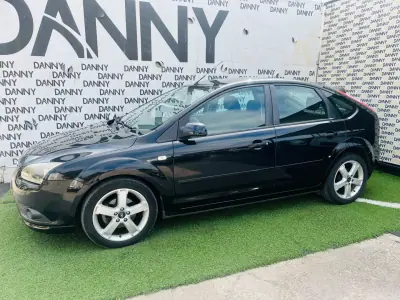 Ford Focus 2007 - 6500 EUR, 148000 km - AUTO.MOTO.pt - 148000km - foto 2 de 10