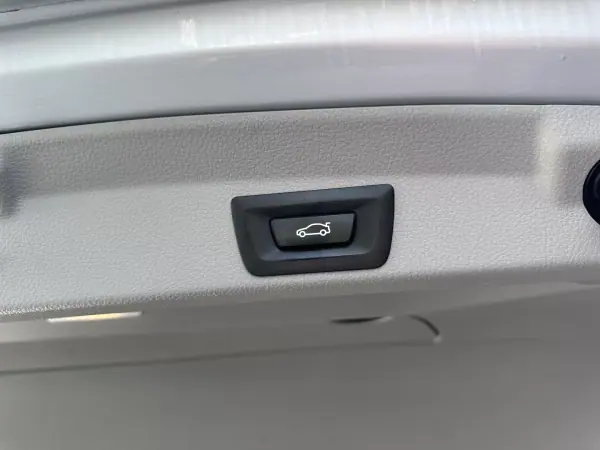 BMW 418 Gran Coupé 2016 - 16900 EUR, 190000 km - AUTO.MOTO.pt - 190000km - foto 52 de 52