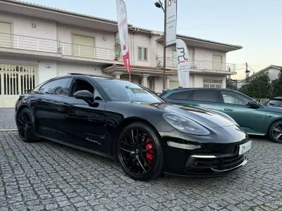Porsche Panamera 2020 - 81990 EUR, 59987 km - AUTO.MOTO.pt - 59987km - foto 2 de 14
