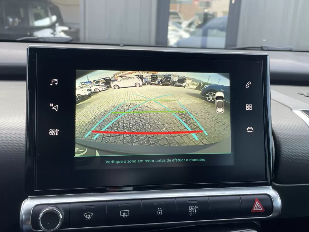 Citroën C4 Cactus 2019 - 12995 EUR, 70182 km - AUTO.MOTO.pt - 70182km - foto 36 de 37