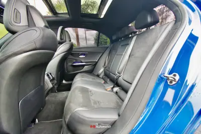 Mercedes-Benz C 300 2022 - 43500 EUR, 65000 km - AUTO.MOTO.pt - 65000km - foto 19 de 47