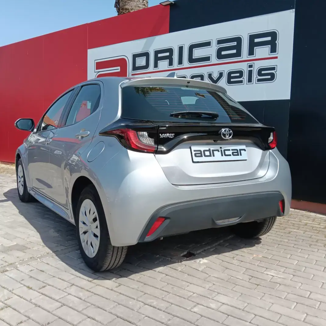 Toyota Yaris 2021 - 17490 EUR, 28569 km - AUTO.MOTO.pt - 28569km - foto 13 de 19
