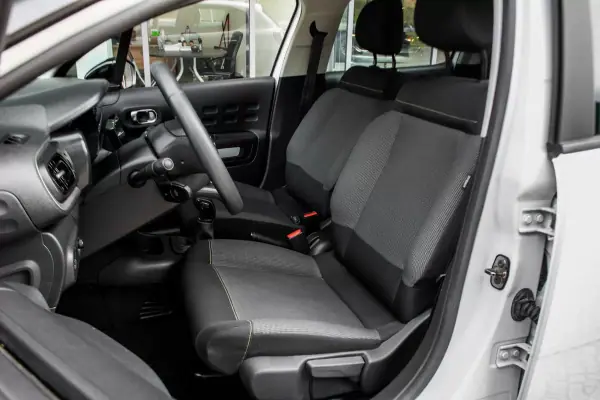Citroën C3 2024 - 13990 EUR, 21393 km - AUTO.MOTO.pt - 21393km - foto 27 de 39