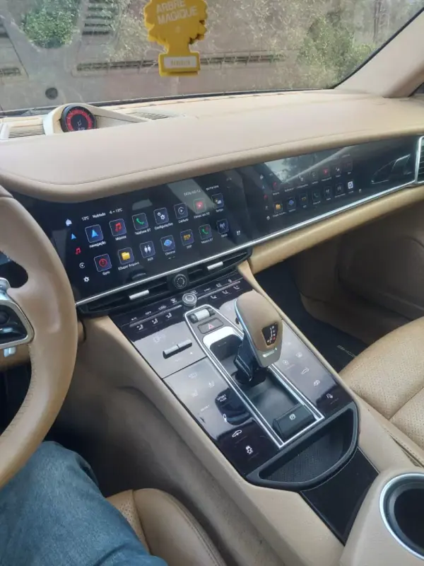 Porsche Panamera 2013 - 39800 EUR, 151533 km - AUTO.MOTO.pt - 151533km - foto 7 de 10