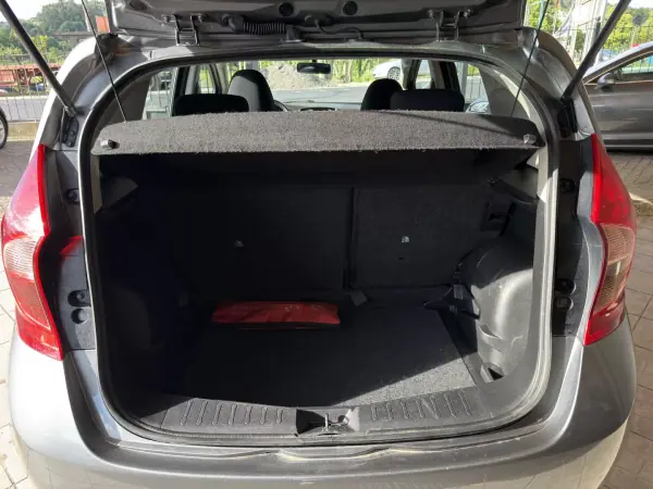 Nissan Note 2015 - 9250 EUR, 123087 km - AUTO.MOTO.pt - 123087km - foto 21 de 26