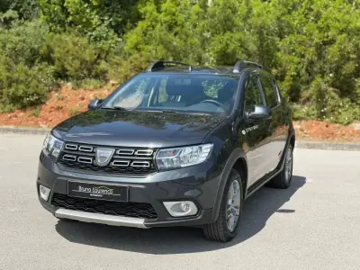 Dacia Sandero 2020 - 11900 EUR, 36911 km - AUTO.MOTO.pt - 36911km - foto 2 de 21