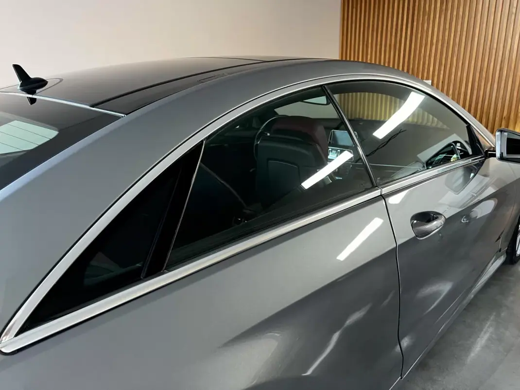 Mercedes-Benz E 220 2015 - 24999 EUR, 161900 km - AUTO.MOTO.pt - 161900km - foto 64 de 135