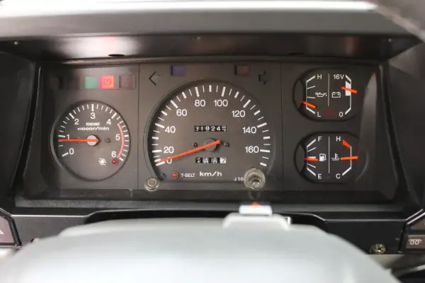 Toyota Land Cruiser 1994 - 38000 EUR, 318000 km - AUTO.MOTO.pt - 318000km - foto 40 de 46