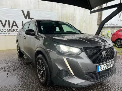 Peugeot 2008 2022 - 19500 EUR, 136000 km - AUTO.MOTO.pt - 136000km - foto 11 de 12