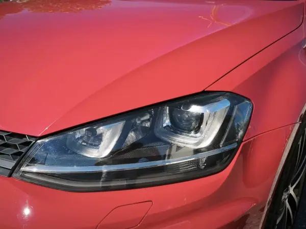 Volkswagen Golf 2015 — foto 2 de 46