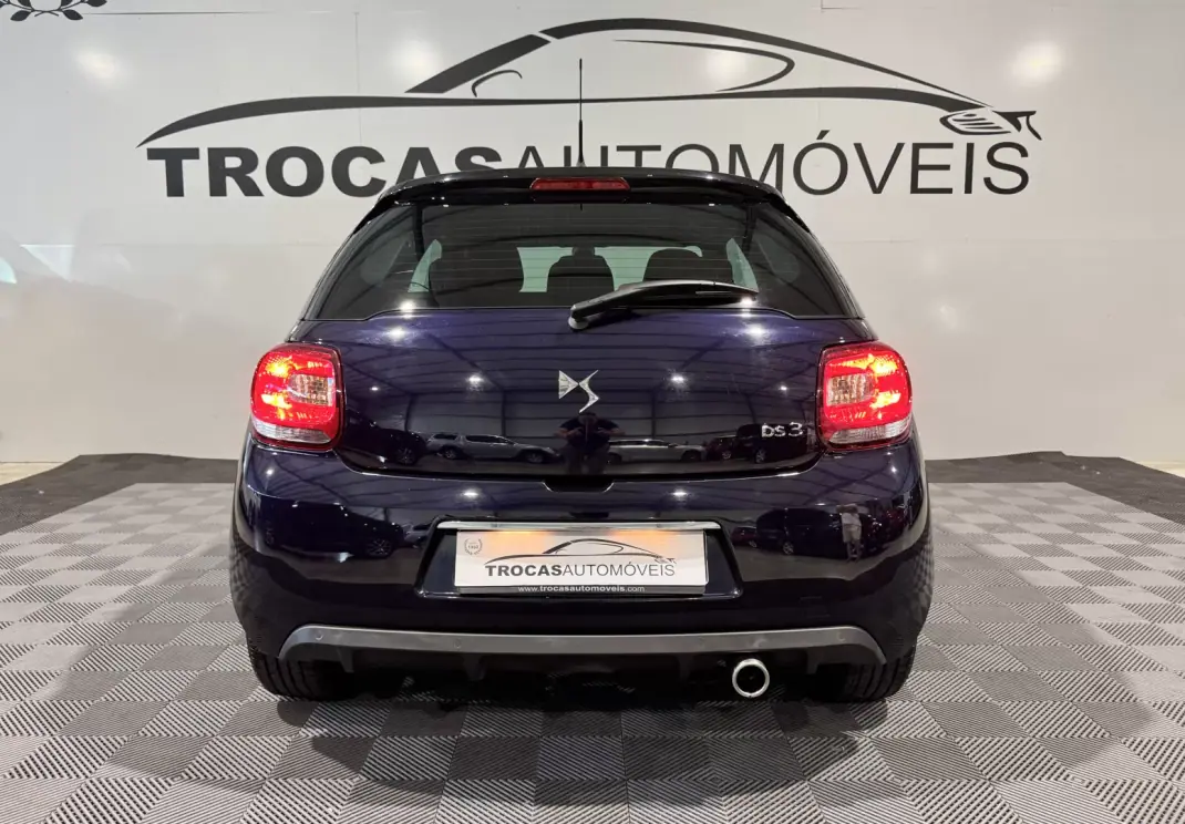 DS 3 CABRIO 2018 - 12900 EUR, 133595 km - 133595km - foto 8 de 39