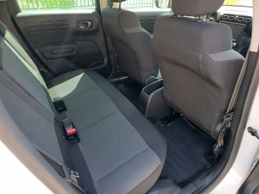 Citroën C3 Aircross 2023 - 16000 EUR, 45000 km - 45000km - foto 7 de 9