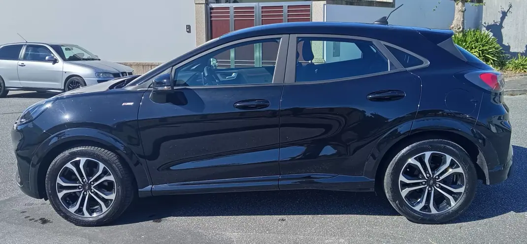 Ford Puma 2022 - 16490 EUR, 76000 km - AUTO.MOTO.pt - 76000km - foto 4 de 18