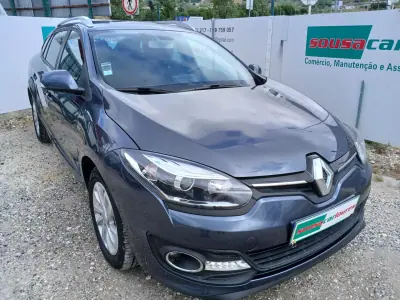 Renault Mégane Sport Tourer 2016 - 8950 EUR, 157317 km - AUTO.MOTO.pt - 157317km - foto 5 de 25