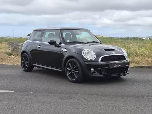 MINI 3 Portas 2013 - 11990 EUR, 187017 km - AUTO.MOTO.pt - 187017km - foto 3 de 28