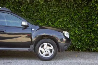 Dacia Duster 2011 - 10750 EUR, 149000 km - AUTO.MOTO.pt - 149000km - foto 5 de 15