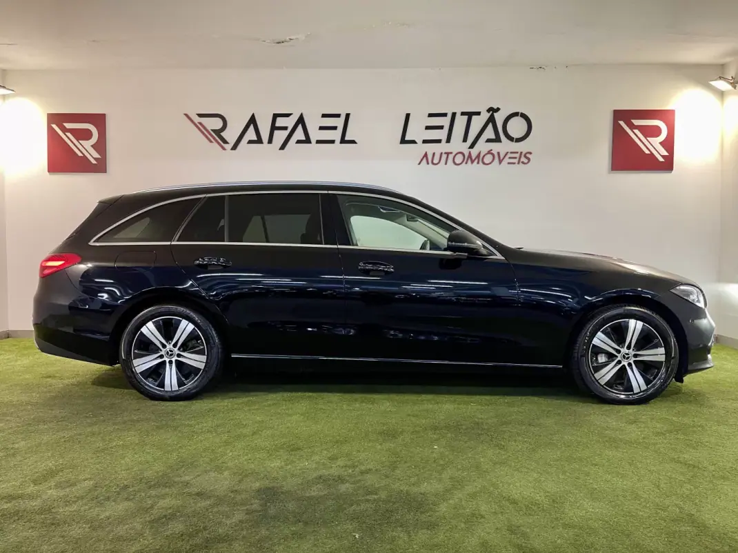 Mercedes-Benz C 300 2023 - 36450 EUR, 49000 km - 49000km - foto 6 de 43