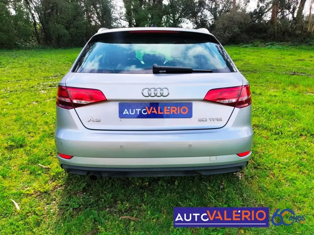 Audi A3 Sportback 2019 - 18950 EUR, 88596 km - AUTO.MOTO.pt - 88596km - foto 4 de 34