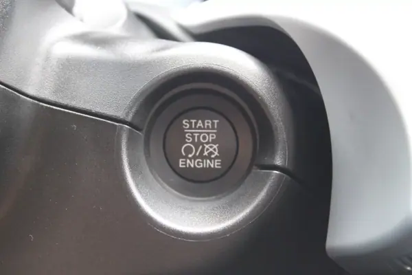 Fiat 500X 2021 - 16400 EUR, 7450 km - 7450km - foto 18 de 38