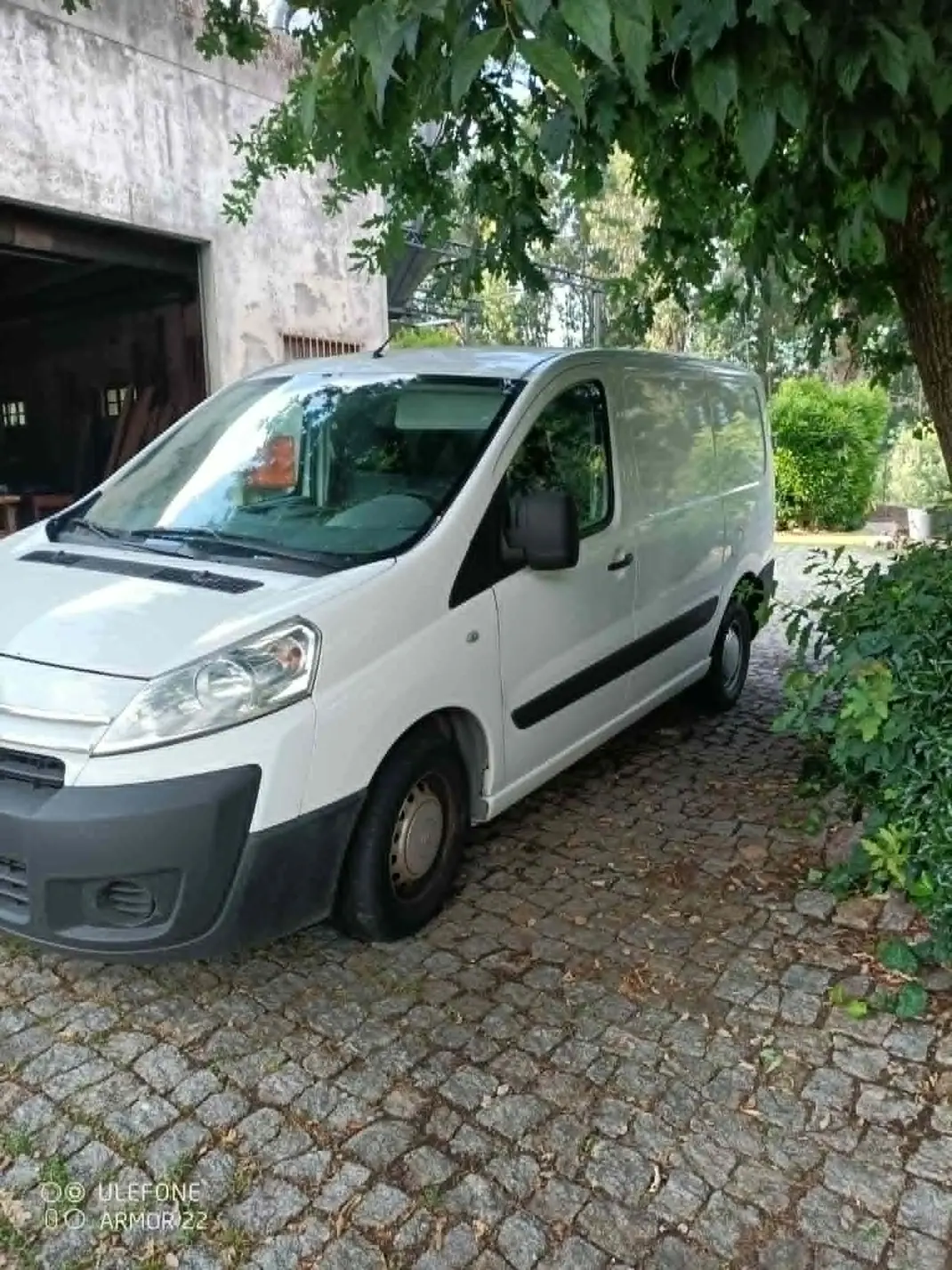 Citroën Jumpy 2008 - 7499 EUR, 180000 km - AUTO.MOTO.pt - 180000km - foto 3 de 4