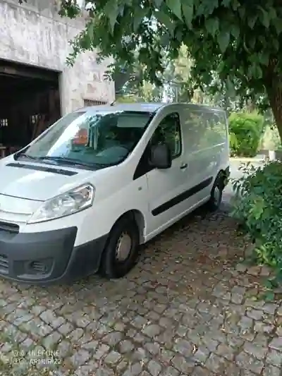 Citroën Jumpy 2008 - 7499 EUR, 180000 km - AUTO.MOTO.pt - 180000km - foto 3 de 4