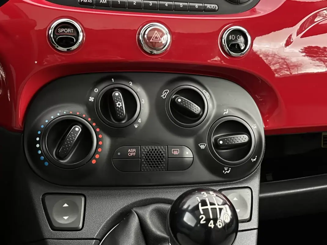 Fiat 500 2008 - 6750 EUR, 185000 km - AUTO.MOTO.pt - 185000km - foto 14 de 22