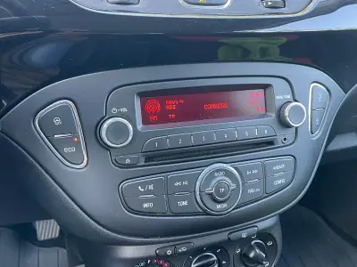 Opel 2019 - 6950 EUR, 265000 km - AUTO.MOTO.pt - 265000km - foto 11 de 14