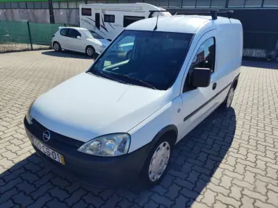 Opel COMBO 2007 - 2900 EUR, 247900 km - foto 2 de 8