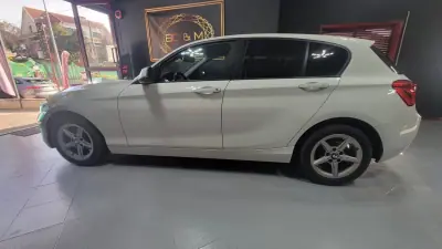 BMW 118 2018 - 22490 EUR, 92000 km - AUTO.MOTO.pt - 92000km - foto 7 de 28