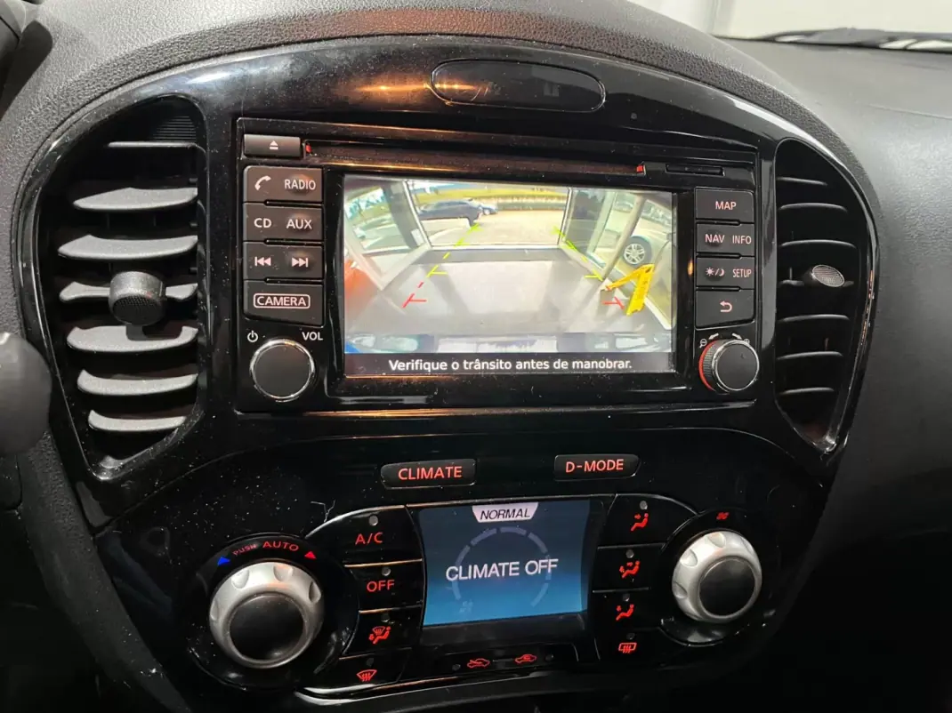 Nissan Juke 2016 - 10999 EUR, 94021 km - AUTO.MOTO.pt - 94021km - foto 13 de 20