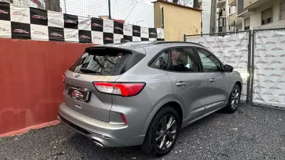 Ford Kuga 2022 - 17900 EUR, 76500 km - AUTO.MOTO.pt - 76500km - foto 6 de 12