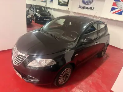 Lancia Ypsilon 2012 — foto 2 de 40