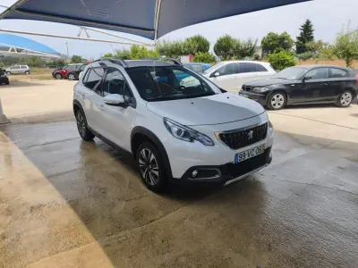 Peugeot 2008 2018 - 9990 EUR, 159000 km - foto 4 de 14