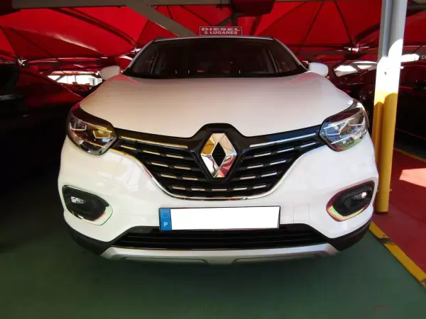 Renault Kadjar BLUE dCi 115 BUSINESS EDITION 2020 Diesel — 99 840 km Renault Kadjar BLUE dCi 115 BUSINESS EDITION 2020 Diesel