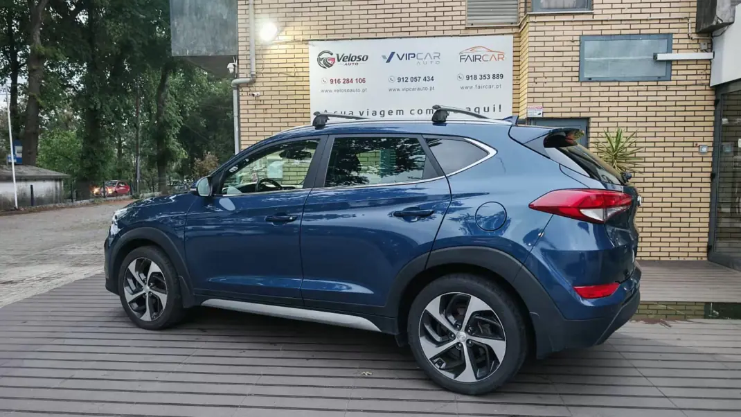 Hyundai Tucson 2018 - 14900 EUR, 297625 km - AUTO.MOTO.pt - 297625km - foto 3 de 17