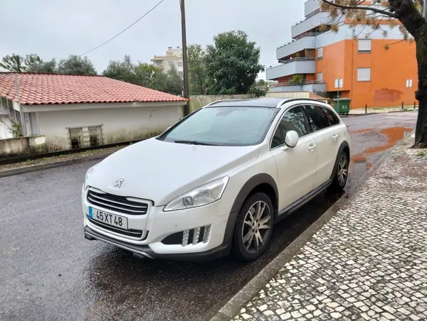 Peugeot 508 RXH Hybrid 4  2012 Hybrid (Diesel)
