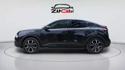 Citroën e-C4 2023 — foto 2 de 15