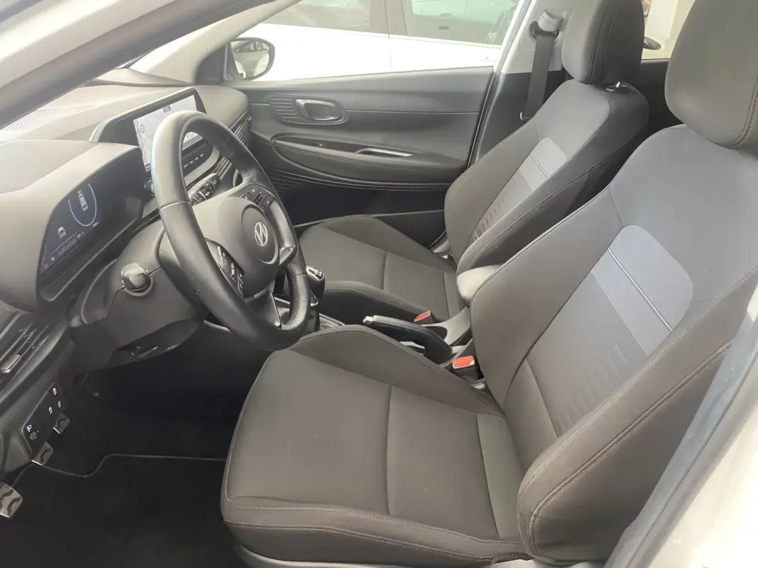 Hyundai Bayon 2024 - 21290 EUR, 29945 km - AUTO.MOTO.pt - 29945km - foto 17 de 30