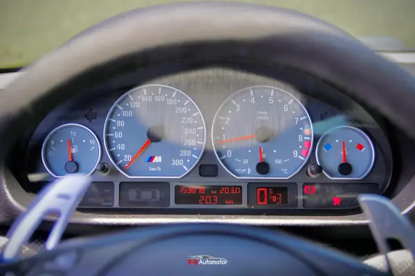 BMW M3 2003 - 49900 EUR, 150000 km - AUTO.MOTO.pt - 150000km - foto 30 de 35