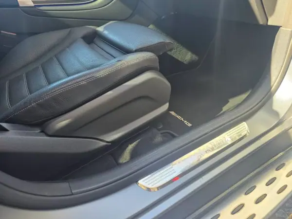 Mercedes-Benz GLC 300 2021 - 42480 EUR, 138000 km - AUTO.MOTO.pt - 138000km - foto 27 de 60