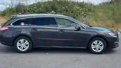 Peugeot 508 SW 2017 - 7500 EUR, 200000 km - AUTO.MOTO.pt - 200000km - foto 3 de 15