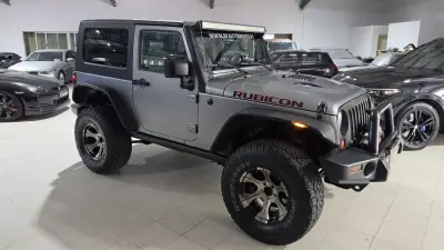 Jeep Wrangler 2010 - 35000 EUR, 129687 km - AUTO.MOTO.pt - 129687km - foto 4 de 47