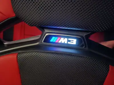 BMW M3 2023 - 114500 EUR, 11000 km - AUTO.MOTO.pt - 11000km - foto 29 de 30