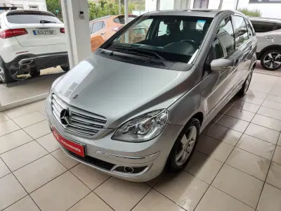Mercedes-Benz B 200 2006 - 8250 EUR, 190000 km - AUTO.MOTO.pt - 190000km - foto 6 de 34