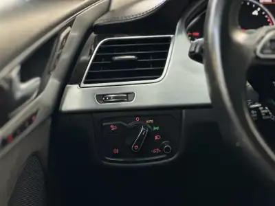 Audi A8 2016 - 39000 EUR, 170000 km - AUTO.MOTO.pt - 170000km - foto 29 de 53
