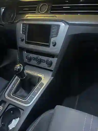 Volkswagen Passat Alltrack 2016 - 19000 EUR, 75500 km - 75500km - foto 13 de 13