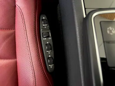 Mercedes-Benz E 220 2015 - 24999 EUR, 161900 km - AUTO.MOTO.pt - 161900km - foto 130 de 135